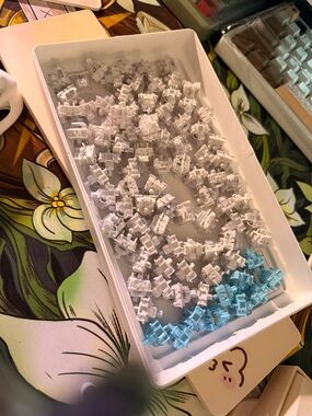 Mechanical Keyboard Switches - Creamy linears & Akko Cream Blue V3 Tactiles